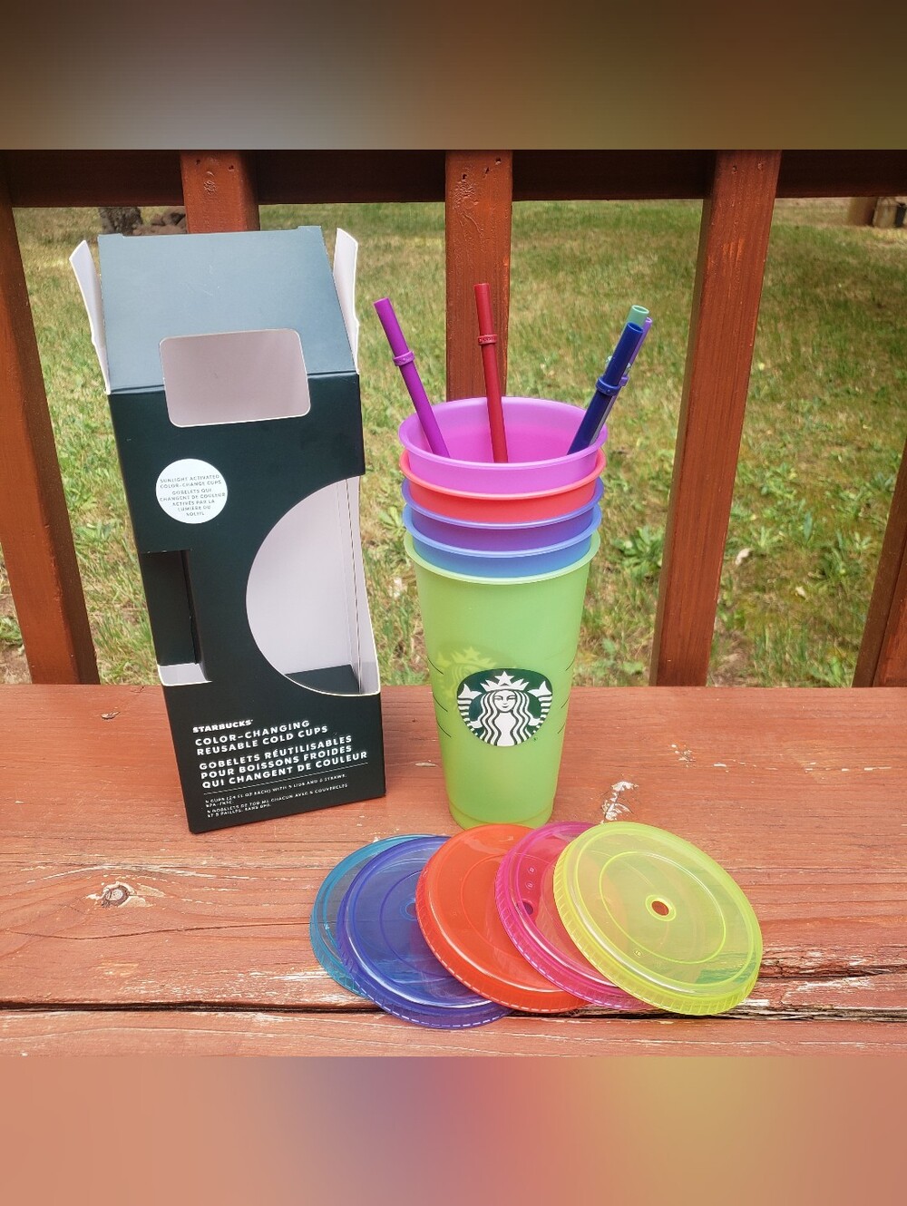 (5) Starbucks 24 fl oz Color-Changing Reusable Cold Cups W/ Lids & Straws